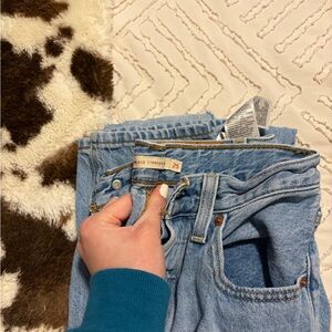 Levi's Light Blue Ribcage Straight-Leg Jeans